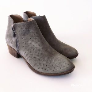 NWOB Lucky Brand boots